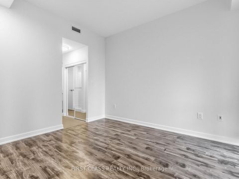 Photo 13 at 715 - 38 Dan Leckie Way, Waterfront Communities C1, Toronto