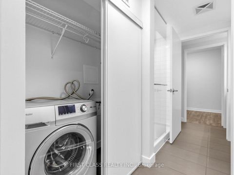 Photo 18 at 715 - 38 Dan Leckie Way, Waterfront Communities C1, Toronto
