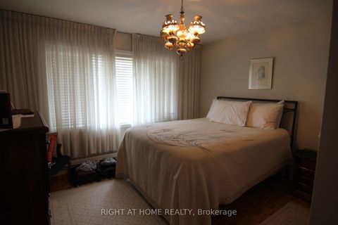 Photo 27 at 2 Manresa Lane, Maple Leaf, Toronto