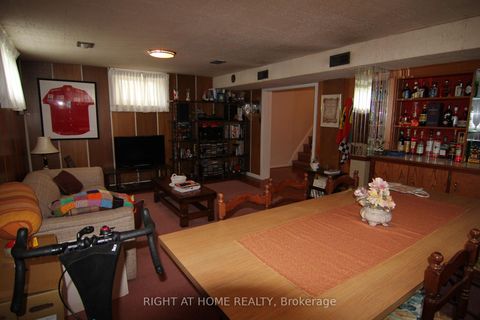 Photo 33 at 2 Manresa Lane, Maple Leaf, Toronto
