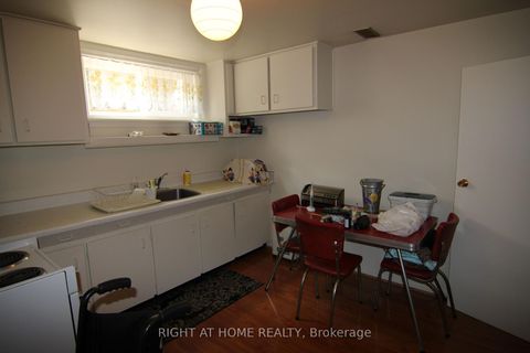 Photo 37 at 2 Manresa Lane, Maple Leaf, Toronto