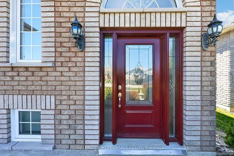 Photo 1 at 623 Glen Cedar Crescent, Alcona, Innisfil