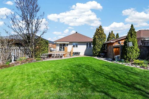 Photo 17 at 623 Glen Cedar Crescent, Alcona, Innisfil