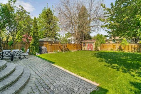 Photo 6 at 162 Goulding Avenue, Newtonbrook West, Toronto