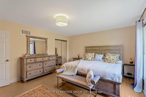 Photo 18 at 162 Goulding Avenue, Newtonbrook West, Toronto