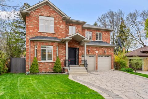 Photo 1 at 9 Cheshire Drive, Rosethorn, Toronto