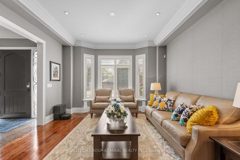 Photo 5 at 9 Cheshire Drive, Rosethorn, Toronto