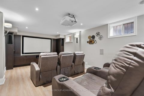 Photo 39 at 9 Cheshire Drive, Rosethorn, Toronto