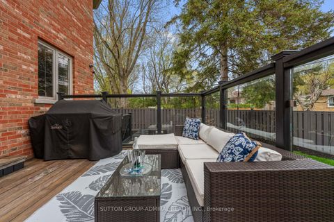 Photo 45 at 9 Cheshire Drive, Rosethorn, Toronto