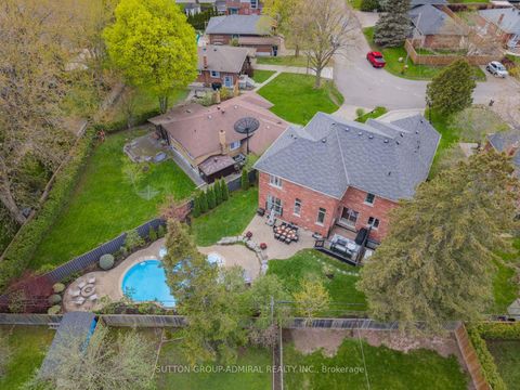 Photo 49 at 9 Cheshire Drive, Rosethorn, Toronto