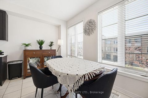 Photo 6 at 60 Belanger Crescent, Birchmount, Toronto