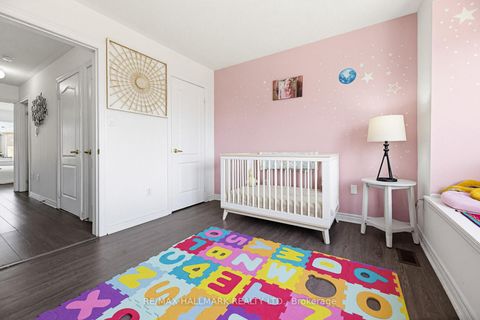 Photo 21 at 60 Belanger Crescent, Birchmount, Toronto