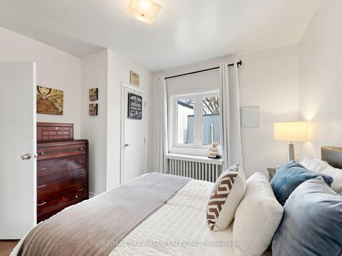 Photo 20 at 35 Blackthorn Avenue, Pellam Park, Toronto