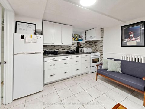 Photo 30 at 35 Blackthorn Avenue, Pellam Park, Toronto