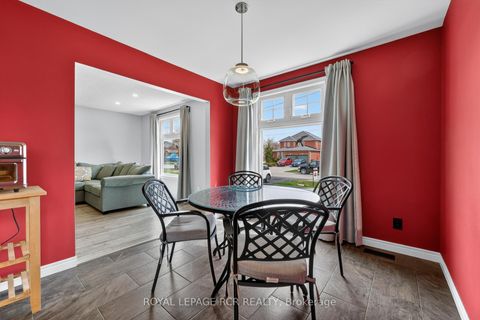 Photo 11 at 190 Parkview Road, Keswick North, Georgina