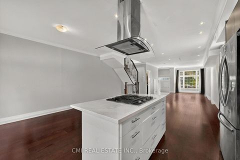 Photo 5 at 20 Jeavons Avenue, Birchmount, Toronto