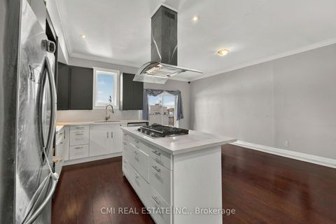 Photo 7 at 20 Jeavons Avenue, Birchmount, Toronto