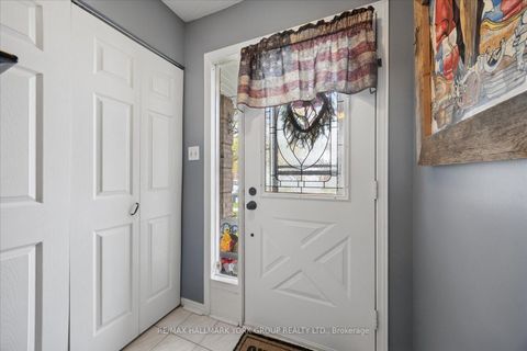 Photo 5 at 29 Biscayne Boulevard, Keswick South, Georgina