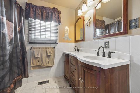 Photo 24 at 29 Biscayne Boulevard, Keswick South, Georgina