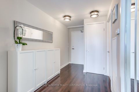 Photo 2 at 1507 - 14 York Street, Waterfront Communities C1, Toronto
