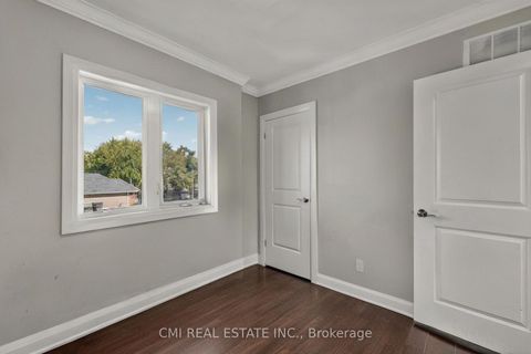 Photo 20 at 22 Jeavons Avenue, Birchmount, Toronto