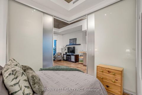 Photo 16 at 617 - 1808 St. Clair Avenue W, Pellam Park, Toronto