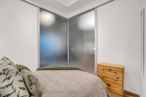 Photo 17 at 617 - 1808 St. Clair Avenue W, Pellam Park, Toronto