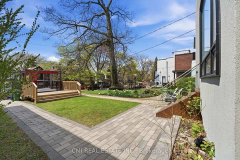 Photo 47 at 75 Kenilworth Avenue, The Beaches, Toronto