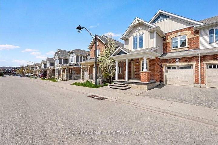 Photo 1 at 43 - 22 Spring Creek Drive, Waterdown, Hamilton