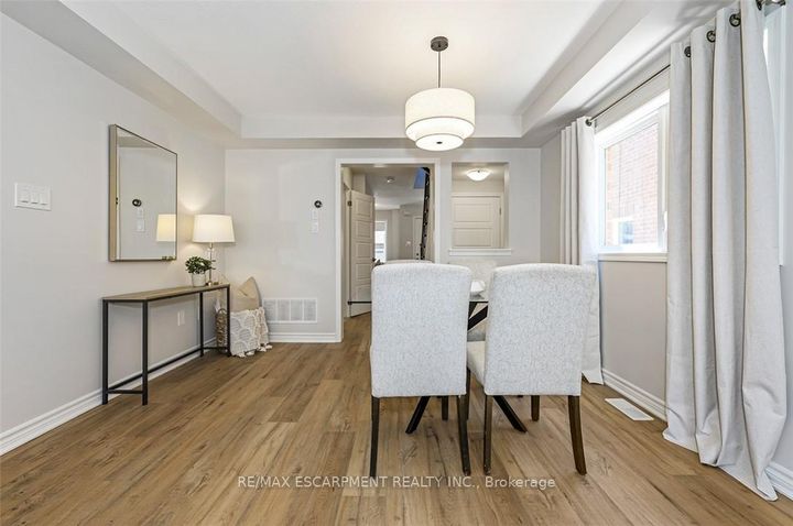 Photo 8 at 43 - 22 Spring Creek Drive, Waterdown, Hamilton