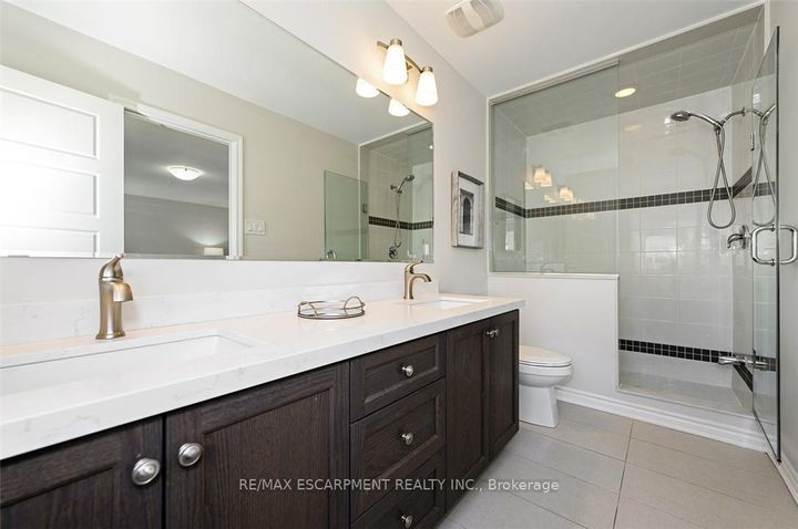 Photo 26 at 43 - 22 Spring Creek Drive, Waterdown, Hamilton
