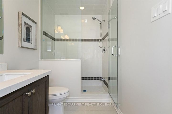 Photo 27 at 43 - 22 Spring Creek Drive, Waterdown, Hamilton