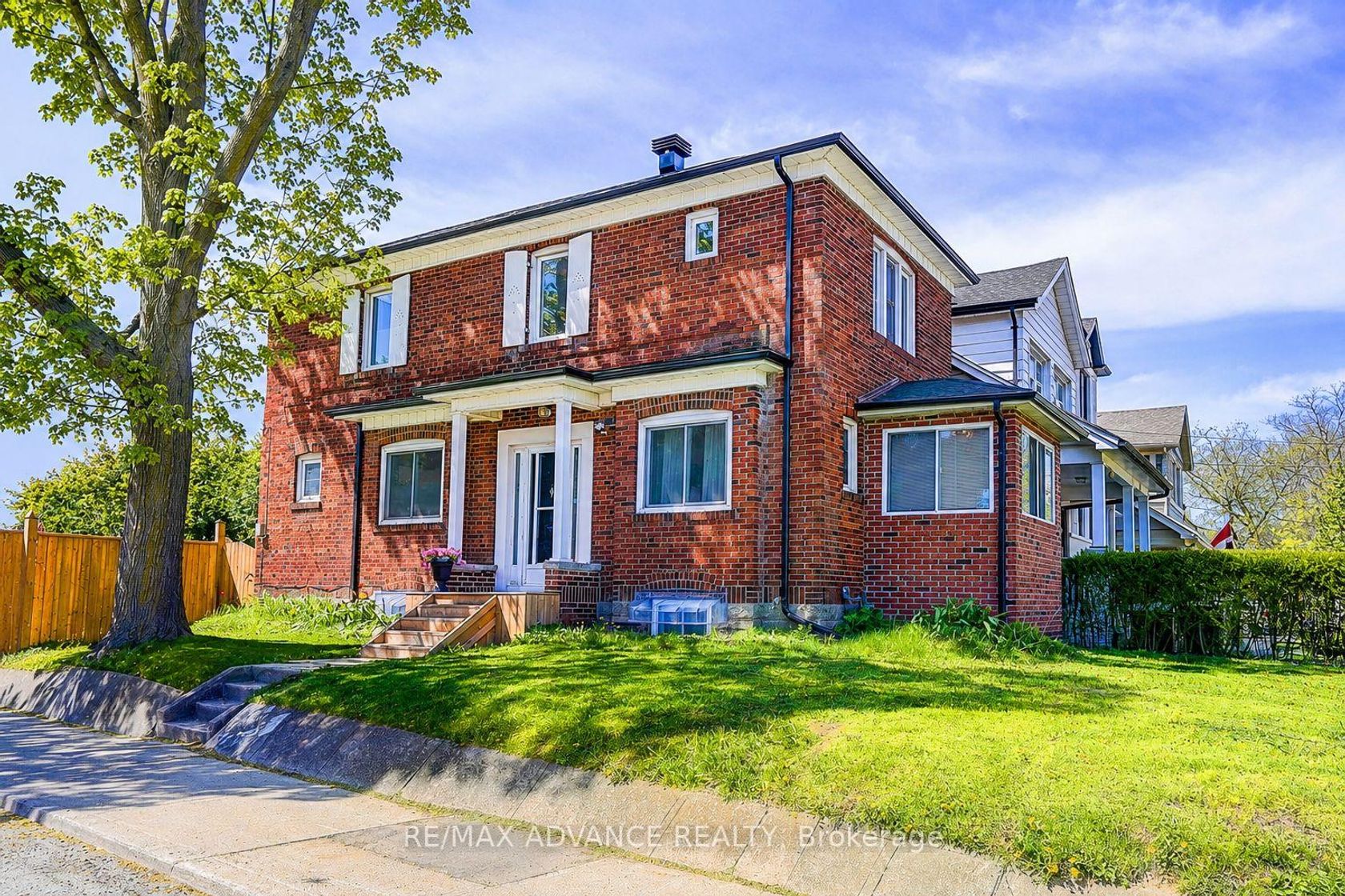 33 Castlefield Avenue, Eglinton, Toronto 