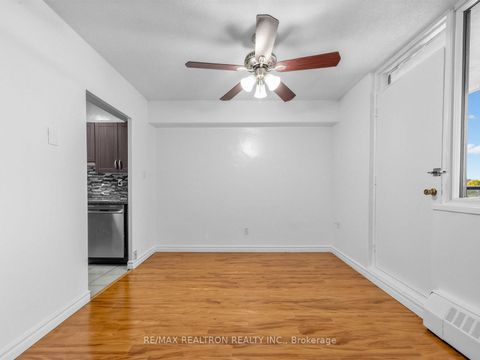 Photo 10 at 501 - 180 Markham Road, Scarborough Village, Toronto