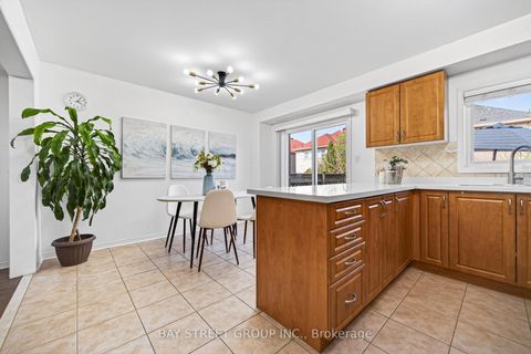 Photo 19 at 127 Guinevere Road, Cedarwood, Markham