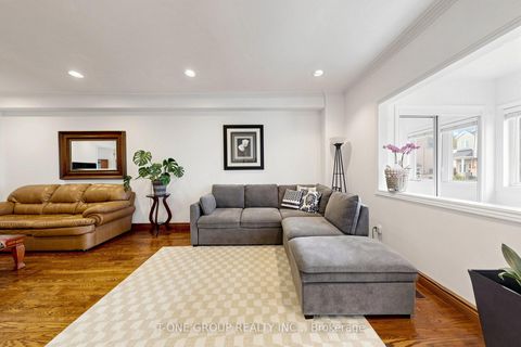 Photo 5 at 41 Madelaine Avenue, Oakridge, Toronto