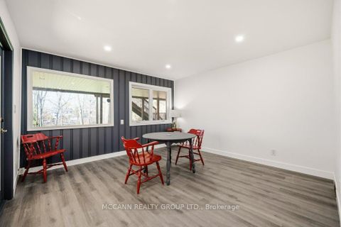 Photo 10 at 124 Scarboro Crescent, Cliffcrest, Toronto