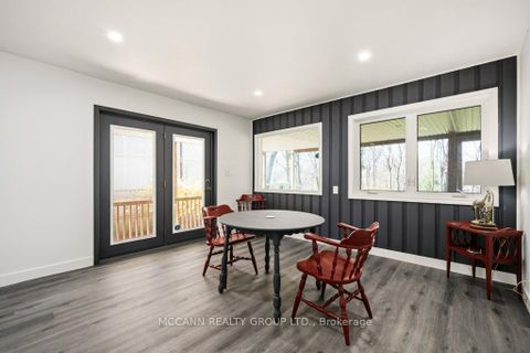 Photo 11 at 124 Scarboro Crescent, Cliffcrest, Toronto