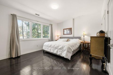 Photo 21 at 124 Scarboro Crescent, Cliffcrest, Toronto