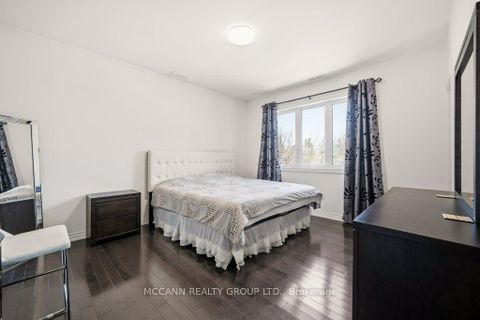 Photo 30 at 124 Scarboro Crescent, Cliffcrest, Toronto