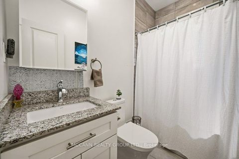 Photo 36 at 124 Scarboro Crescent, Cliffcrest, Toronto