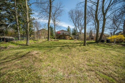 Photo 44 at 124 Scarboro Crescent, Cliffcrest, Toronto