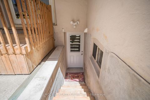 Photo 49 at 124 Scarboro Crescent, Cliffcrest, Toronto