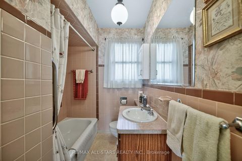 Photo 18 at 9 Martindale Road, Cliffcrest, Toronto