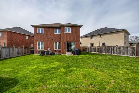 Photo 49 at 49 Harkness Drive, Rolling Acres, Whitby