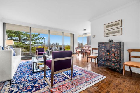 Photo 3 at 506 - 10 Avoca Avenue, Moore Park, Toronto