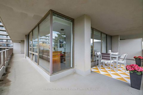 Photo 24 at 506 - 10 Avoca Avenue, Moore Park, Toronto