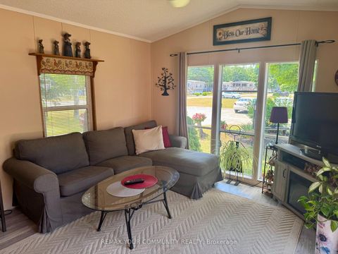Photo 6 at 324 - 285 Crydermans Side Road, Baldwin, Georgina