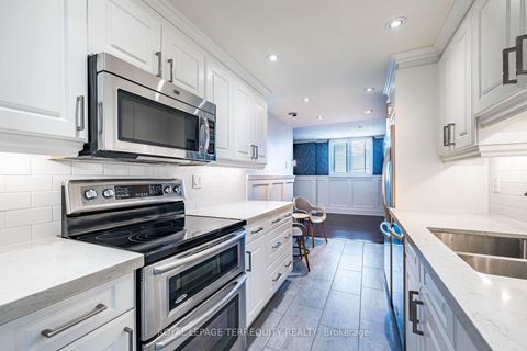 Photo 11 at 1902 - 820 Burnhamthorpe Road, Markland Wood, Toronto
