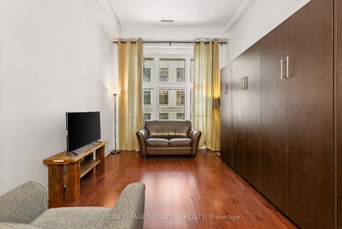 Photo 5 at 303 - 73 Richmond Street W, Bay Street Corridor, Toronto